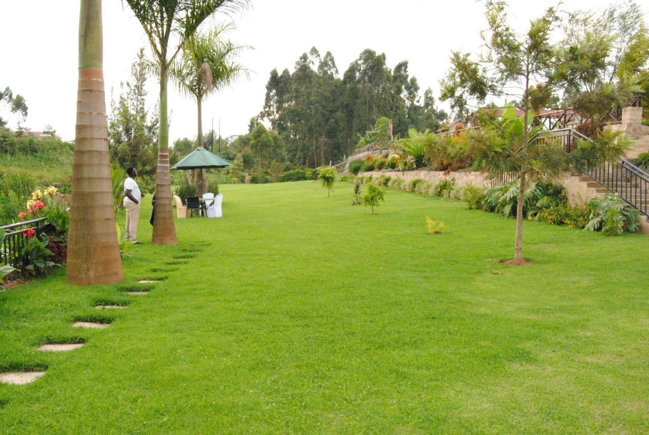 Riverside Resort Hotel Kabale Bagian luar foto