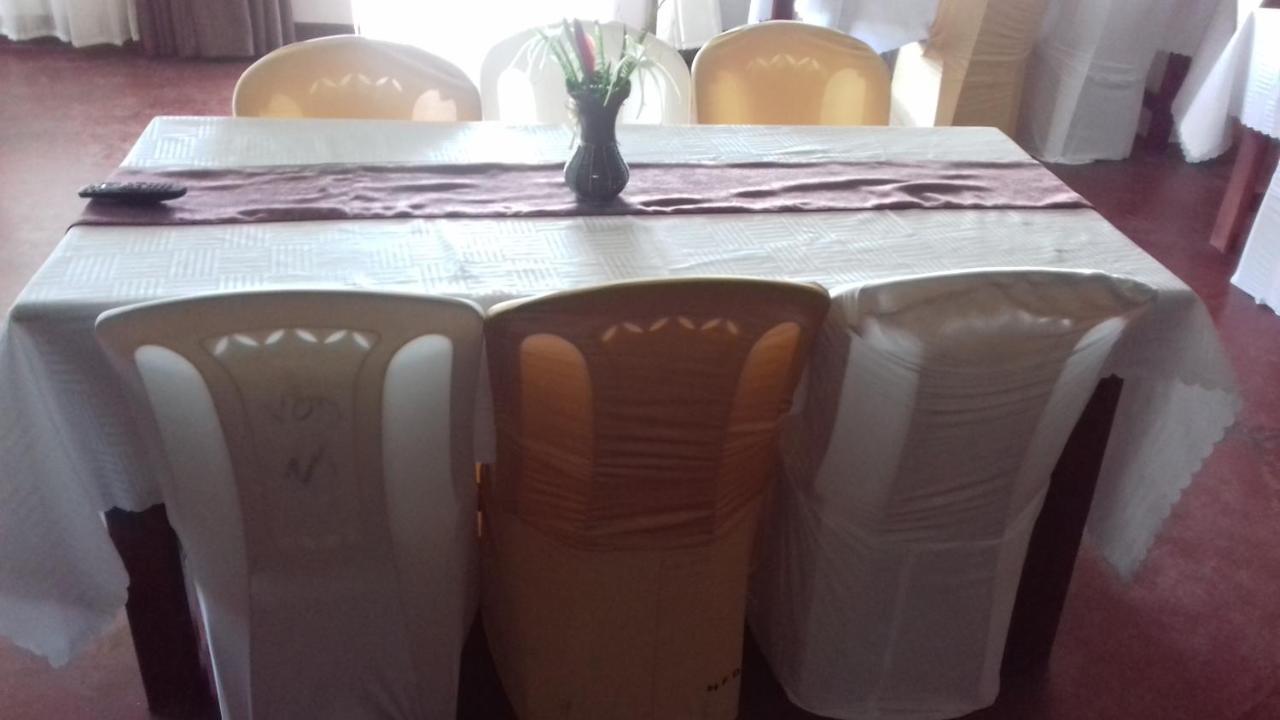Riverside Resort Hotel Kabale Bagian luar foto